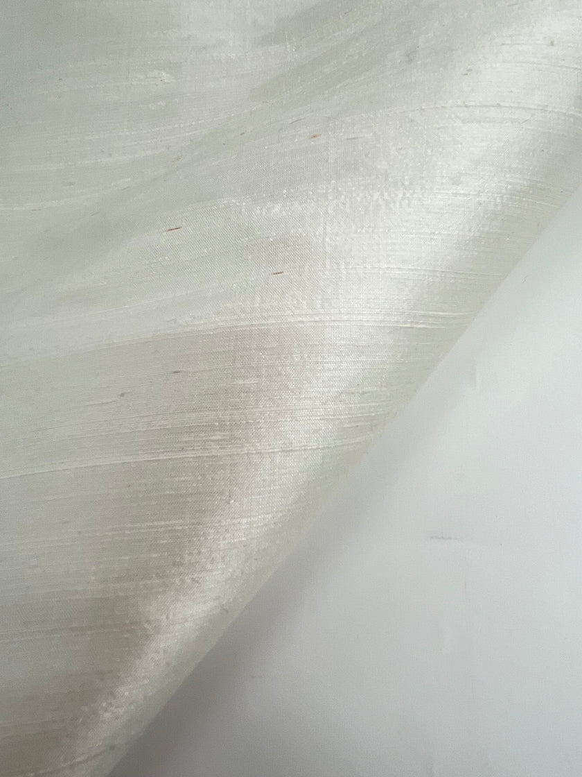 Pure Silk Shantung Fabric.