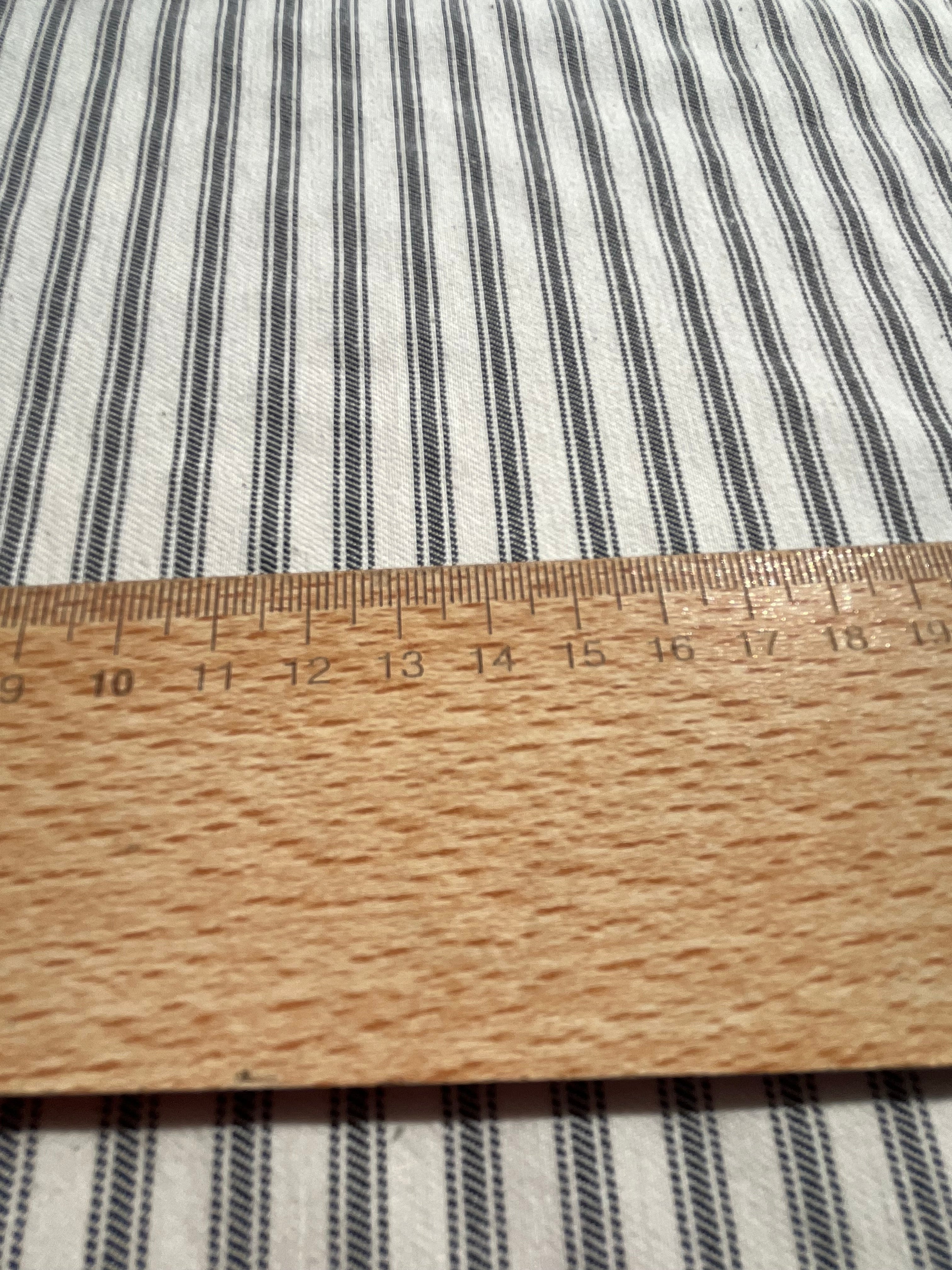 Heavy Weight Softened Cotton Fabric By The Yard - Upholstery Striped 280/m2