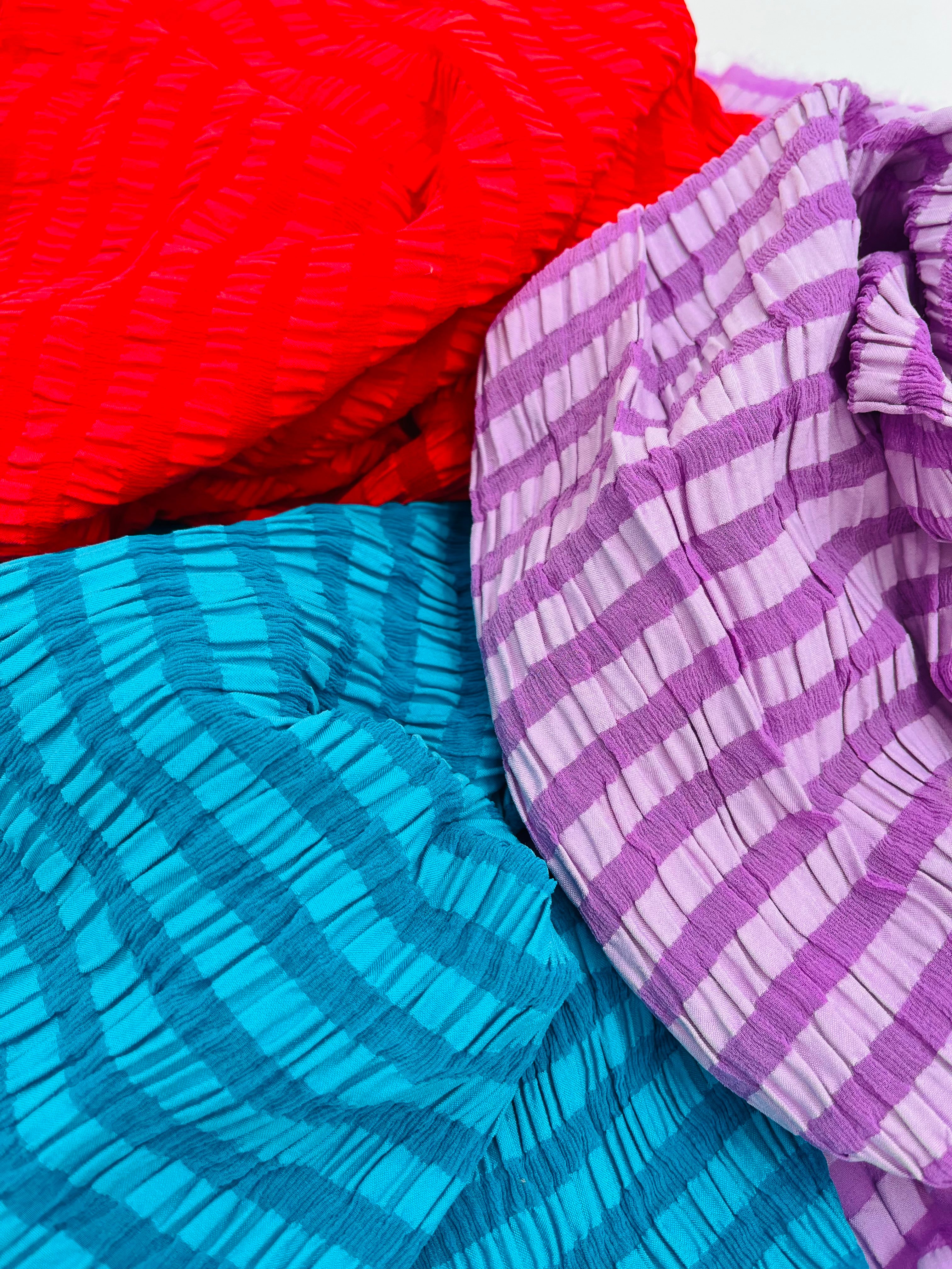Stretchy Gingham Patterned Silk, Plaid Silk, Crinkle Silk, Seersucker Silk.