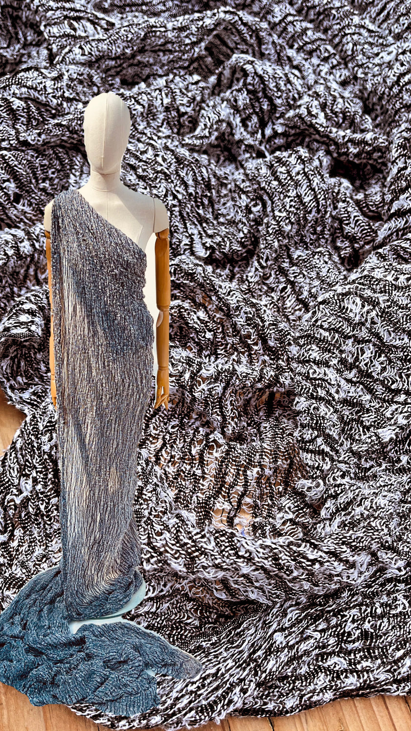 Tissus naturels uniques : mélange de lin et de coton funky, transparent et texturé | Tissus spéciaux de qualité avec texture 3D pour les créations estivales.