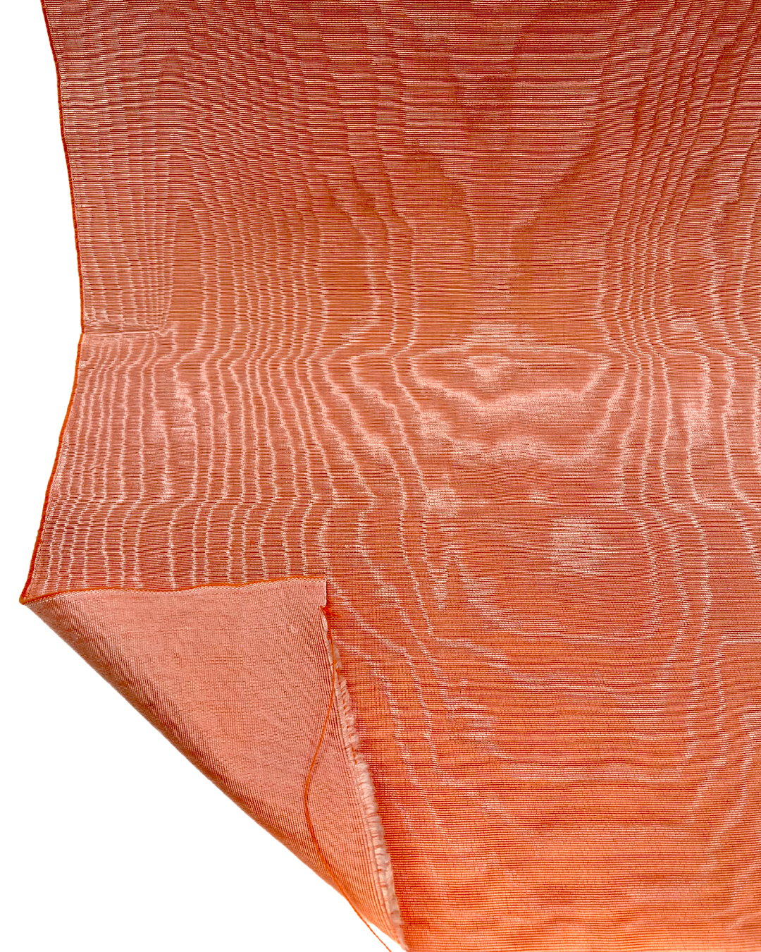 Rembourrage luxueux en soie saumon pour tête de lit ottoman, tissus d'intérieur pour textiles de maison : housses d'oreiller, motifs inspirés du kimono, motifs en filigrane.