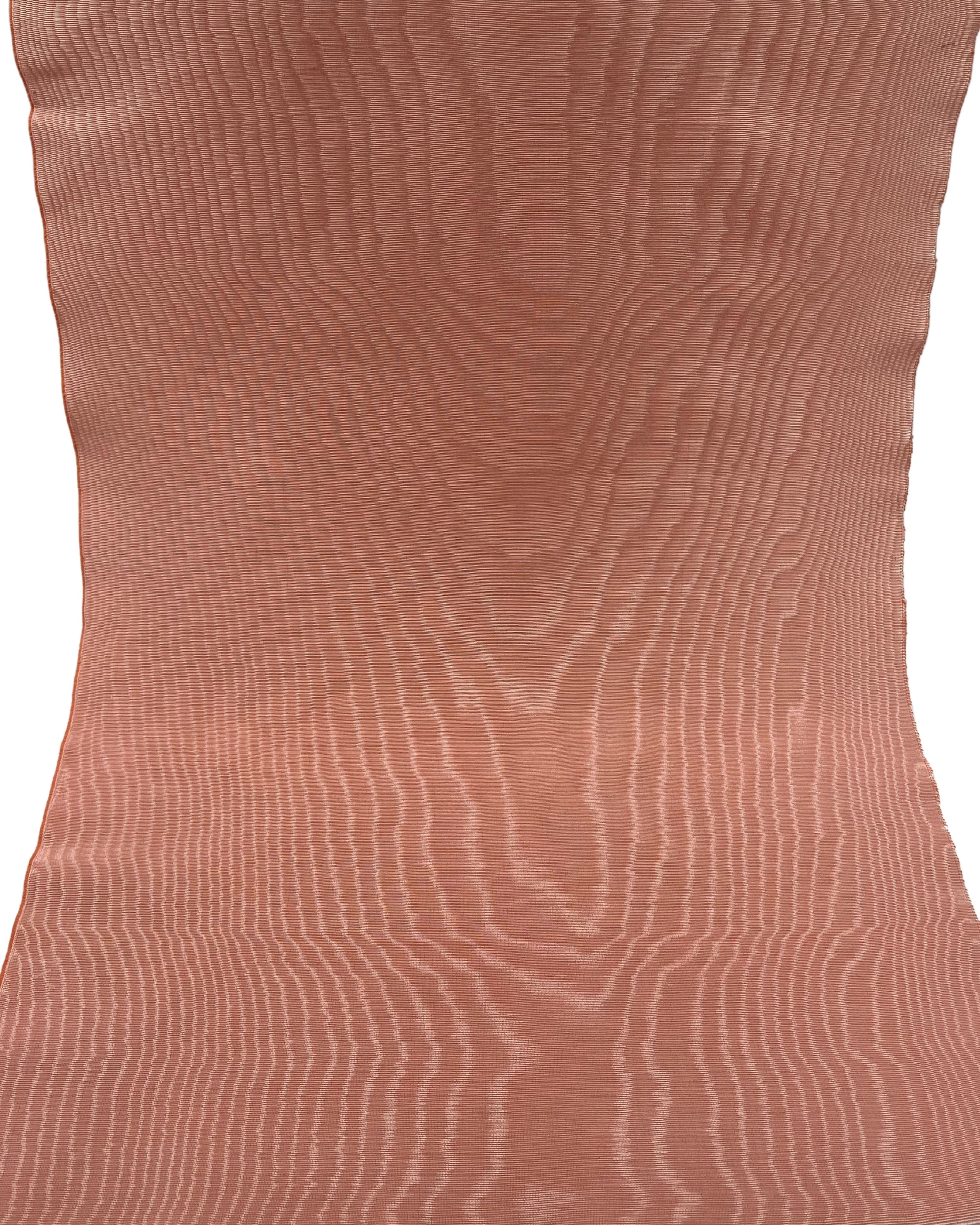 Rembourrage luxueux en soie saumon pour tête de lit ottoman, tissus d'intérieur pour textiles de maison : housses d'oreiller, motifs inspirés du kimono, motifs en filigrane.
