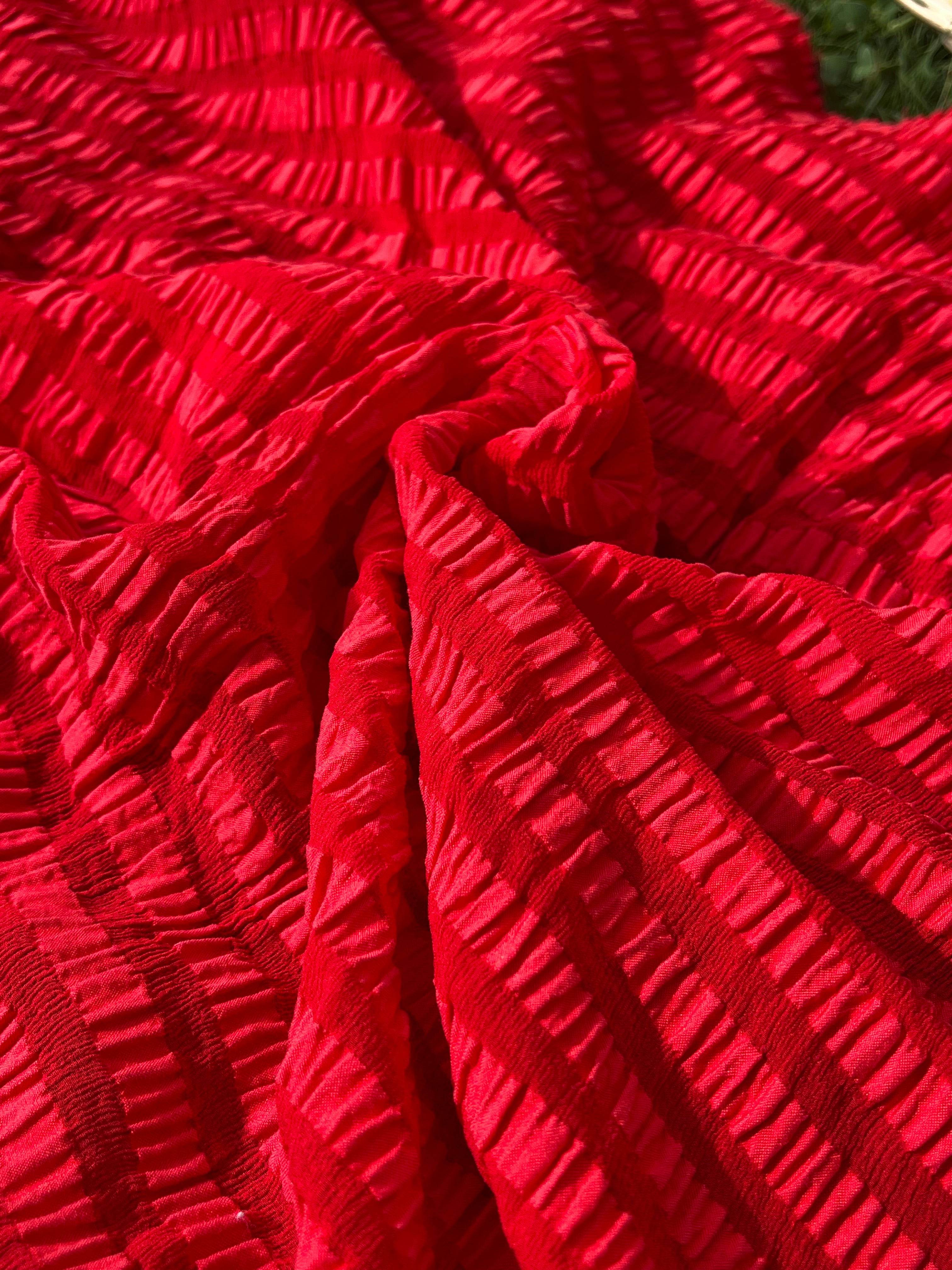 Stretchy Gingham Patterned Silk, Plaid Silk, Crinkle Silk, Seersucker Silk.