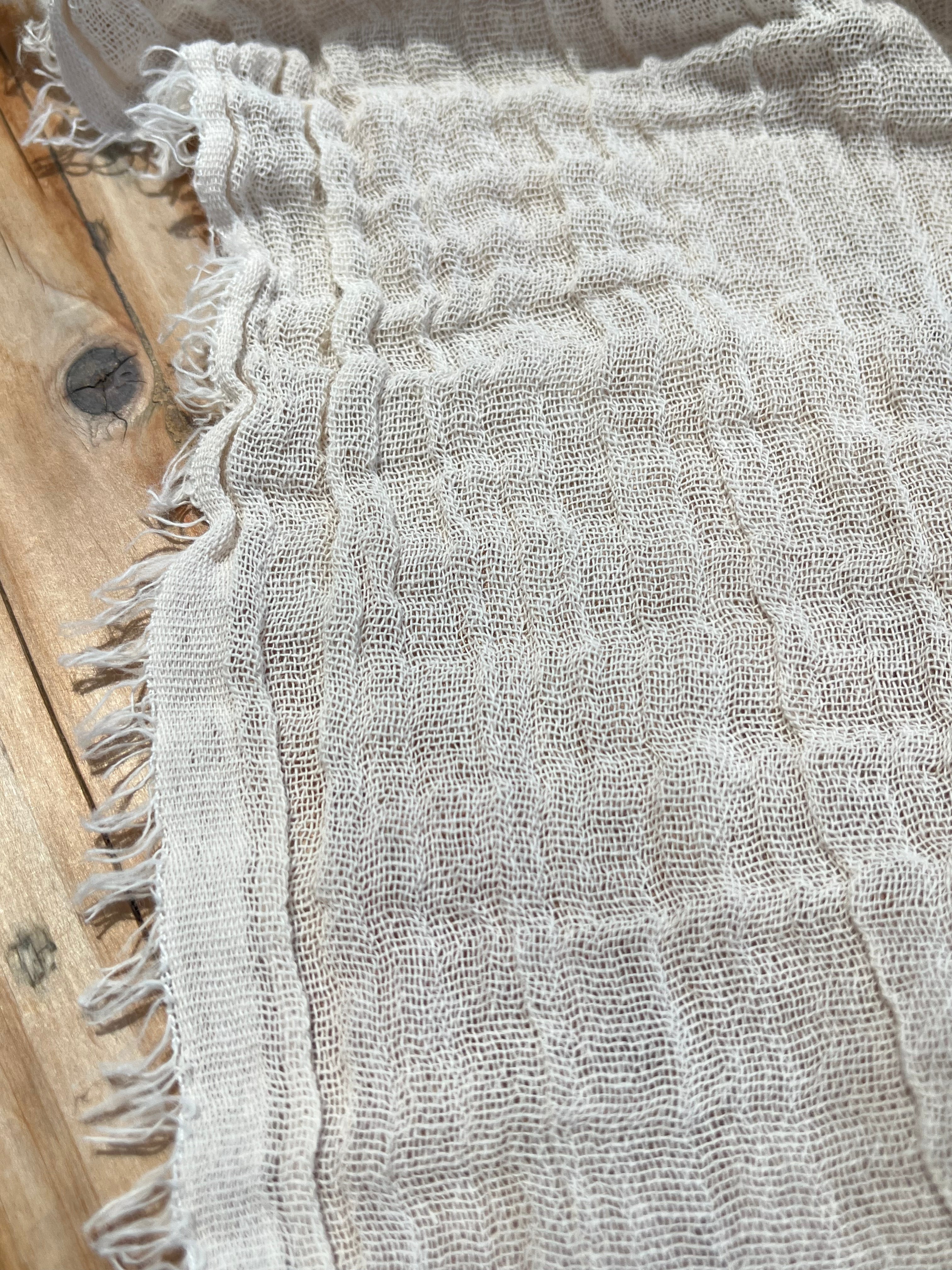 Gauze Crinkle Cotton Fabric By The Meter/80 GSM/ Wide Width: 180 cm