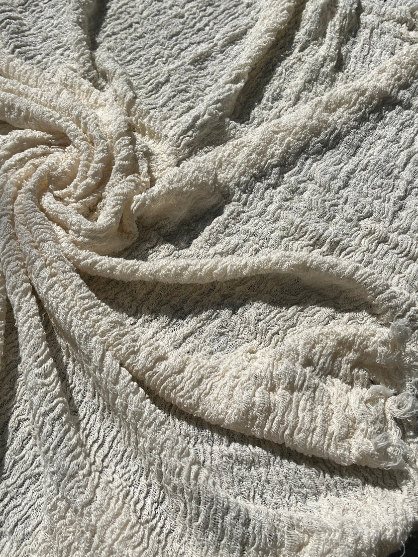 Tissu en lin par cour, tissu en coton biologique, tissus naturels semi-transparents texturés / non blanchis, blanc ivoire.