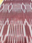 Tapisserie d'ameublement luxueuse en soie à rayures Ikat vertes pour tête de lit ottomane, tissus d'intérieur pour textiles de maison : housses d'oreiller, motifs inspirés du kimono, motifs en filigrane.