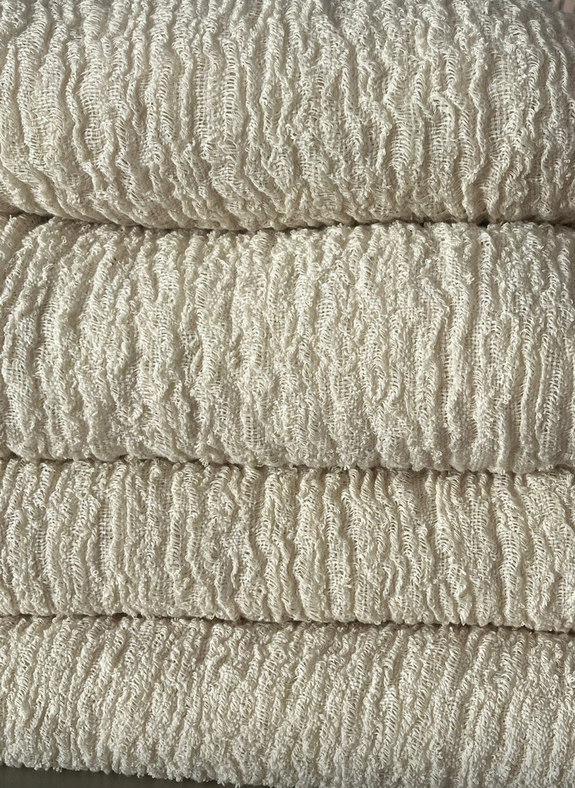 Tissu en lin par cour, tissu en coton biologique, tissus naturels semi-transparents texturés / non blanchis, blanc ivoire.
