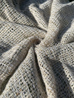 Tissu en lin écru blanc ivoire par cour, tissu en coton biologique, tissus naturels semi-transparents texturés à la main.