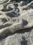 Tissu en lin écru blanc ivoire par cour, tissu en coton biologique, tissus naturels semi-transparents texturés à la main.