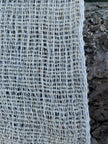 Tissu en lin écru blanc ivoire par cour, tissu en coton biologique, tissus naturels semi-transparents texturés à la main.