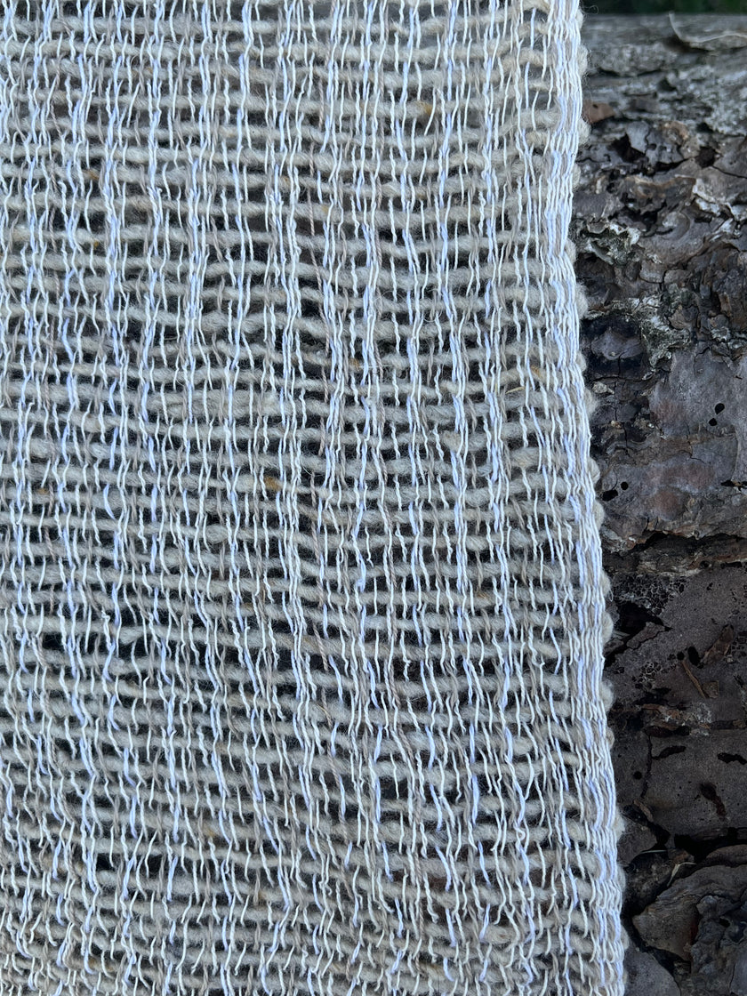 Tissu en lin écru blanc ivoire par cour, tissu en coton biologique, tissus naturels semi-transparents texturés à la main.