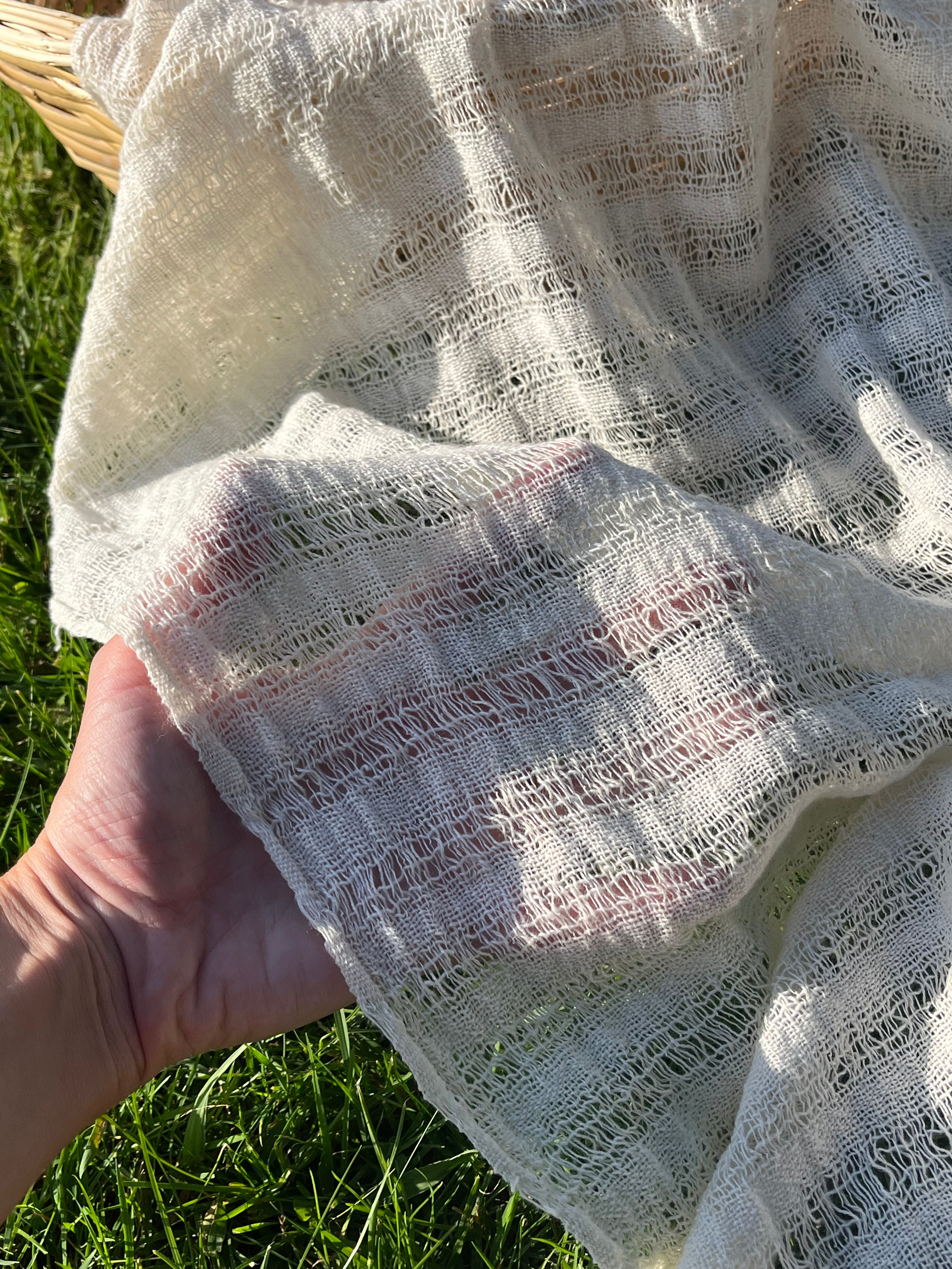Close-up of handwoven organic cotton Bürümcük fabric texture