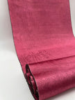Rembourrage luxueux en soie rose pour tête de lit ottoman, tissus d'intérieur pour textiles de maison : housses d'oreiller, motifs inspirés du kimono, motifs en filigrane.