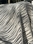 Tissu froissé en coton turc texturé neutre : qualité unique pour les robes d'été kimono, les tenues de nouveau-né | Options de gaze, transparentes et extensibles