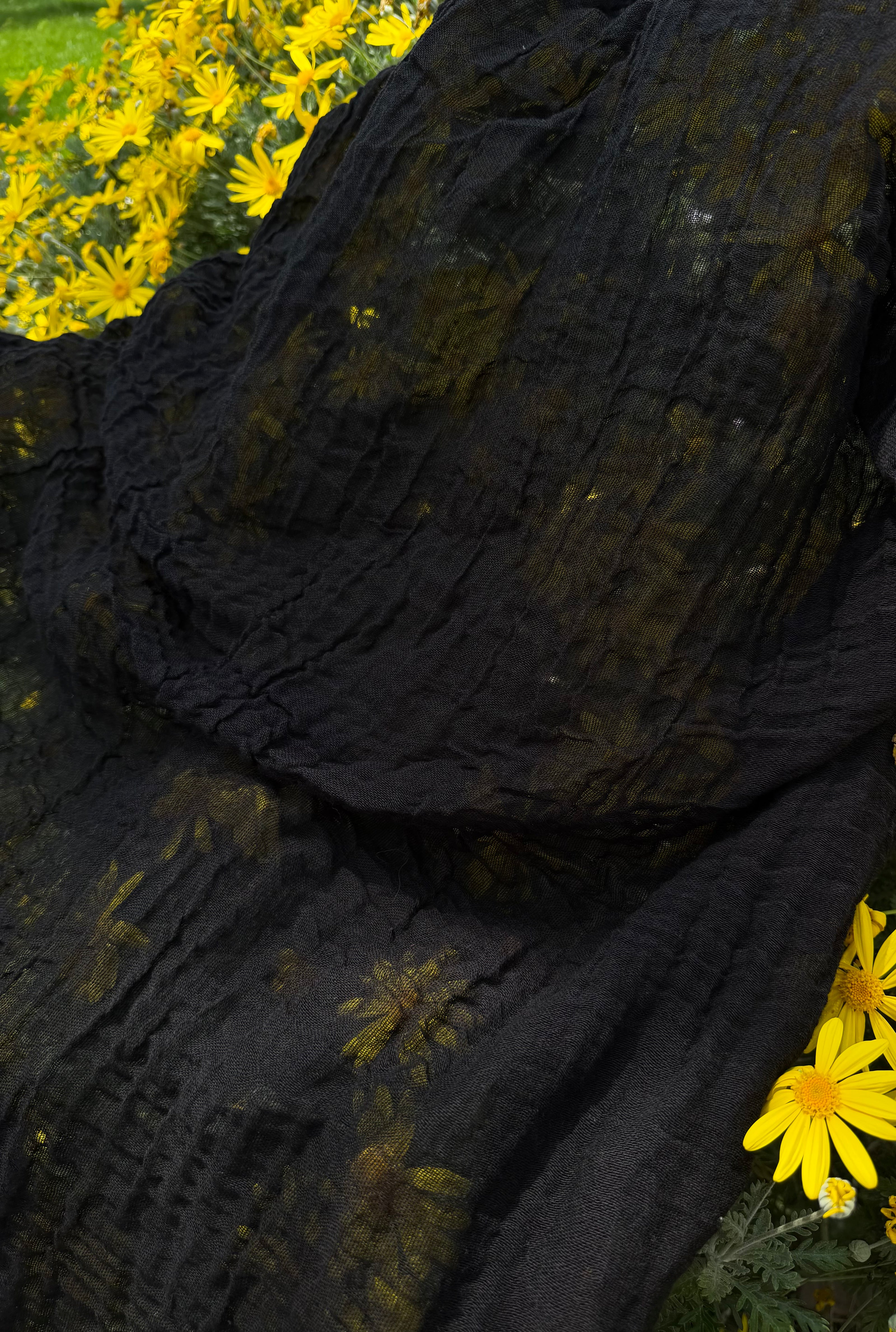 Stretchy Crinkle Cotton Fabric, Textured Surface, Black & Natural White & Butter Yellow