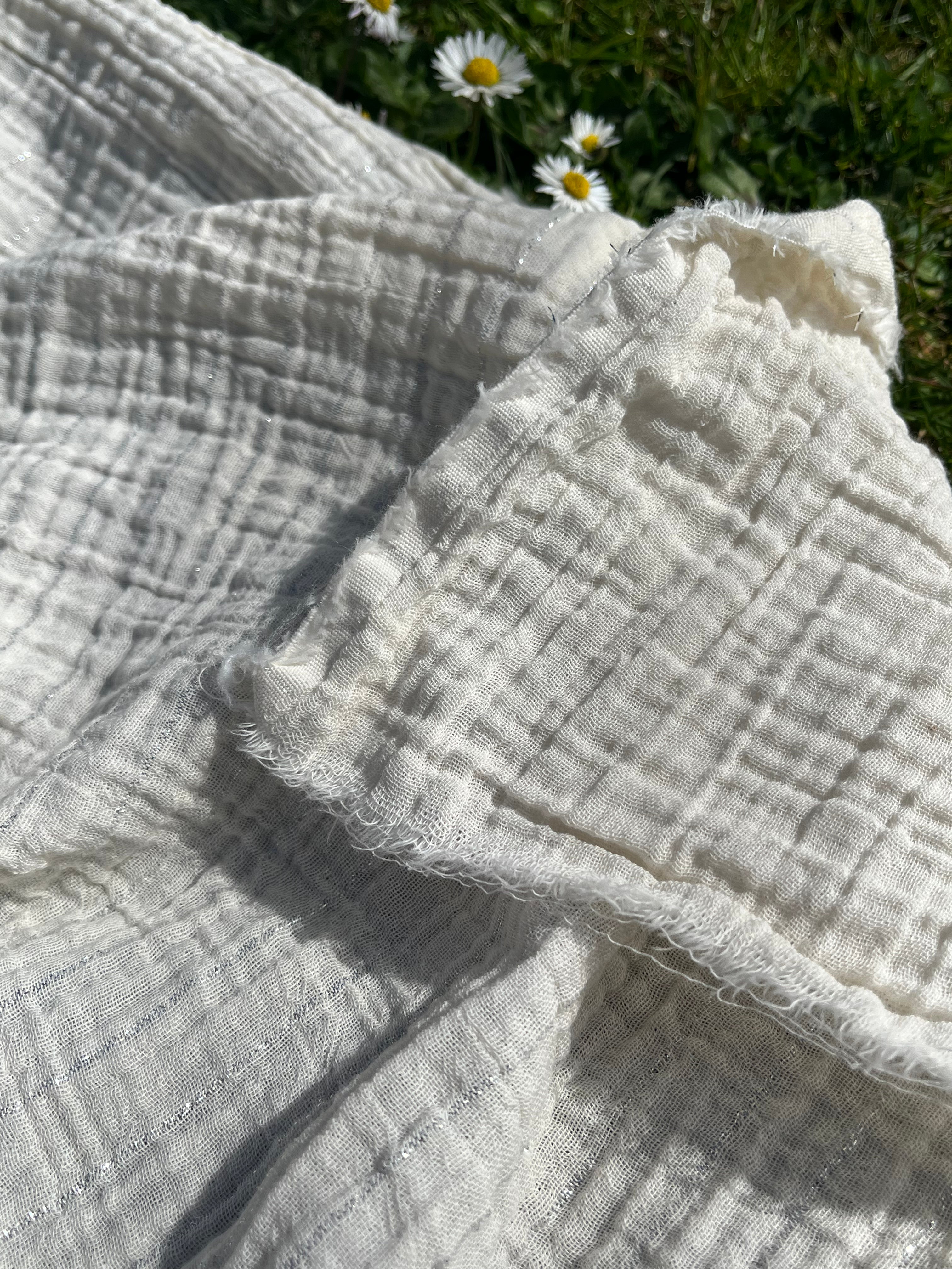 Tissu mousseline par cour - Tissu mousseline biologique - Mousseline de coton pour bébé - Tissu gaze 2 couches par mètre, 150 CM DE LARGEUR. Couverture pour nouveau-né, options multicolores disponibles.