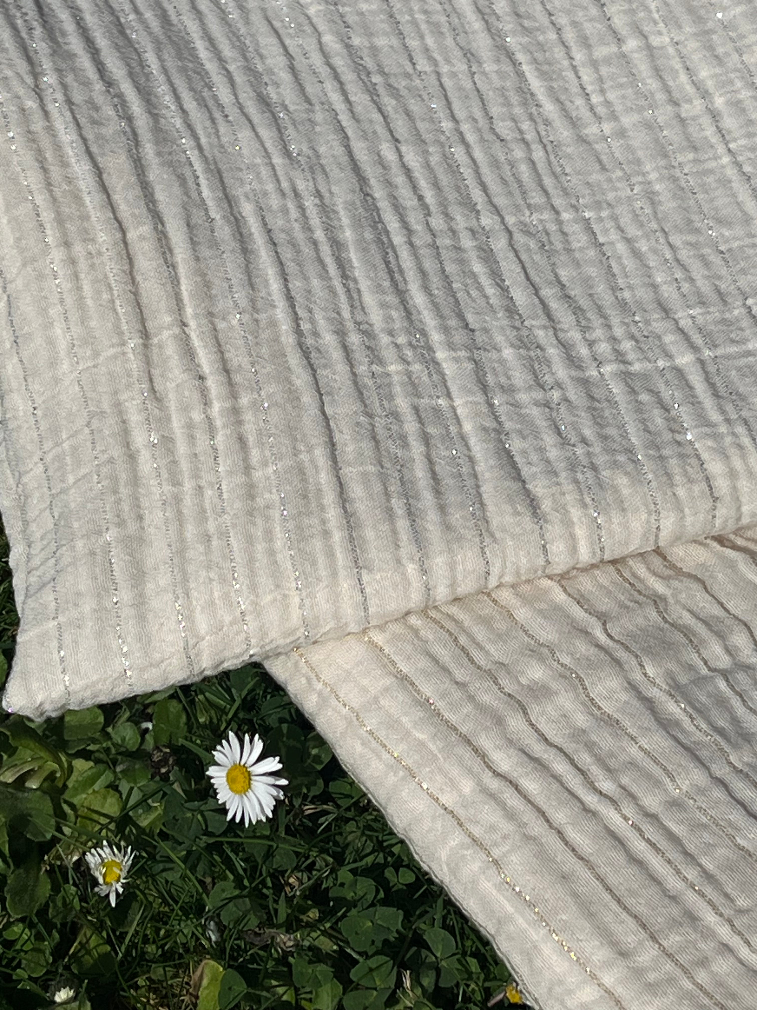 Tissu mousseline par cour - Tissu mousseline biologique - Mousseline de coton pour bébé - Tissu gaze 2 couches par mètre, 150 CM DE LARGEUR. Couverture pour nouveau-né, options multicolores disponibles.