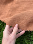 Tissu froissé en coton turc texturé spécial : qualité unique pour les robes d'été kimono et les tenues de nouveau-né | Options de gaze, transparentes et extensibles.