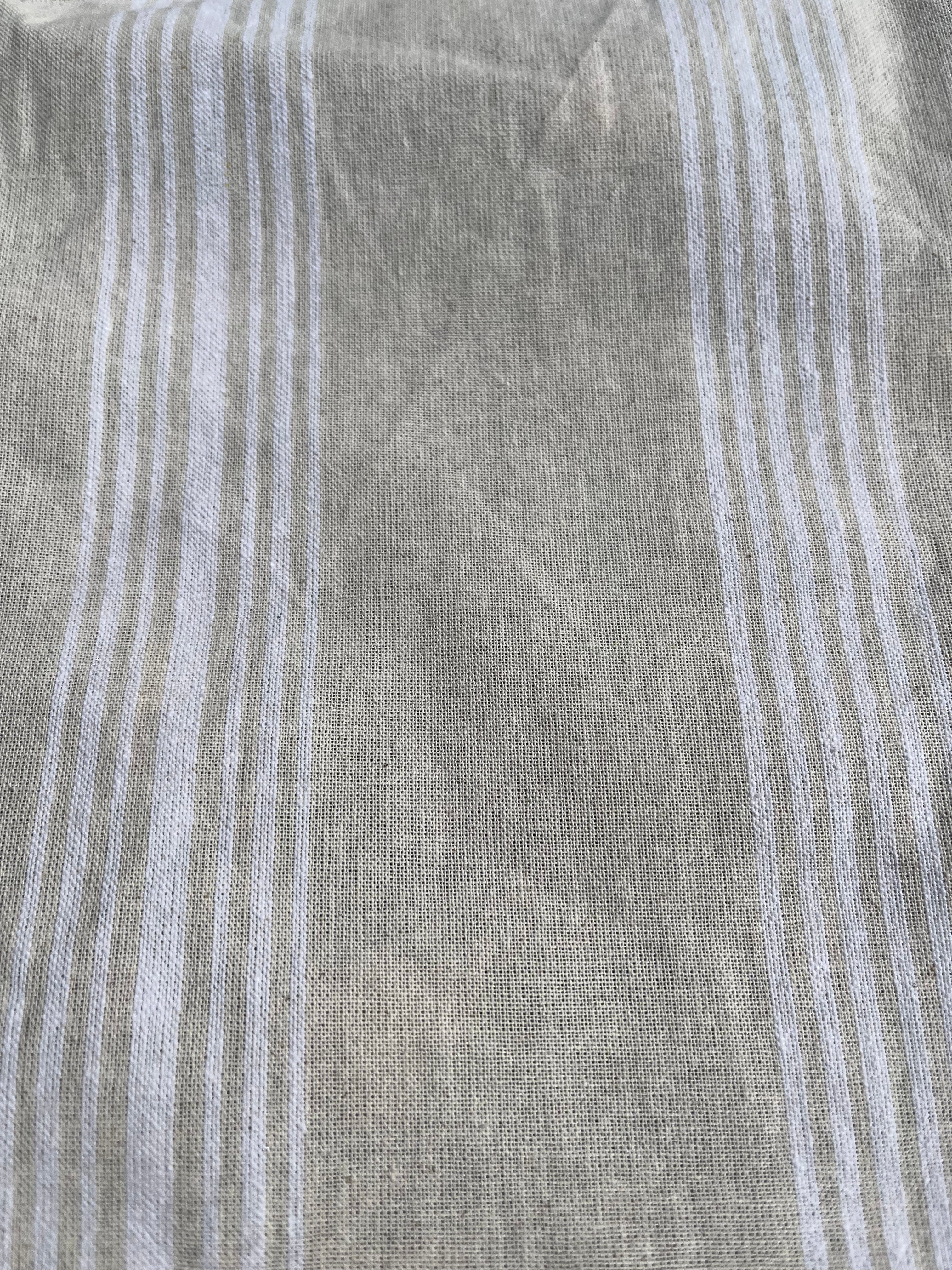 Yumuşak Akışkan Geniş Çizgili Orta Ağırlıkta Yumuşatılmış Keten Pamuklu Kumaş Metre Başına 200g/m2 - Döşemelik Çizgili Fransız Stili veya Kimono veya Pantolon İçin Dikiş Projeleri İçin - Doğal Döşemelik Kumaşlar 235 CM Genişlik.
