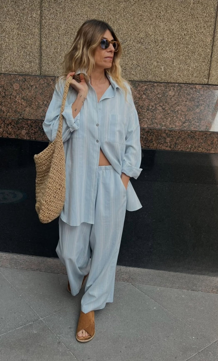 Yumuşak Akışkan Geniş Çizgili Orta Ağırlıkta Yumuşatılmış Keten Pamuklu Kumaş Metre Başına 200g/m2 - Döşemelik Çizgili Fransız Stili veya Kimono veya Pantolon İçin Dikiş Projeleri İçin - Doğal Döşemelik Kumaşlar 235 CM Genişlik.