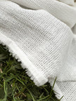 Tissu froissé en coton turc texturé spécial : qualité unique pour les robes d'été kimono et les tenues de nouveau-né | Options de gaze, transparentes et extensibles.