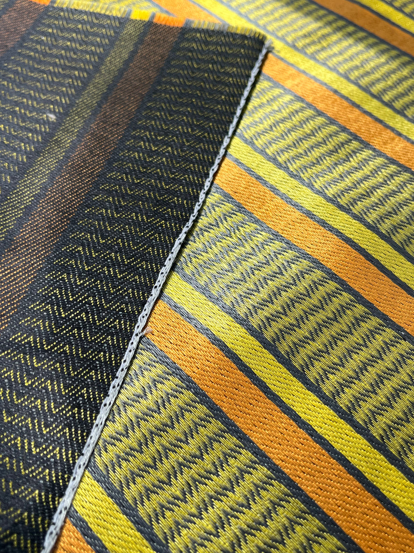 Luxueux satin de soie épais, rembourrage pour tête de lit ottoman, tissus d'intérieur pour textiles de maison : housses d'oreiller, tissus syriens traditionnels.