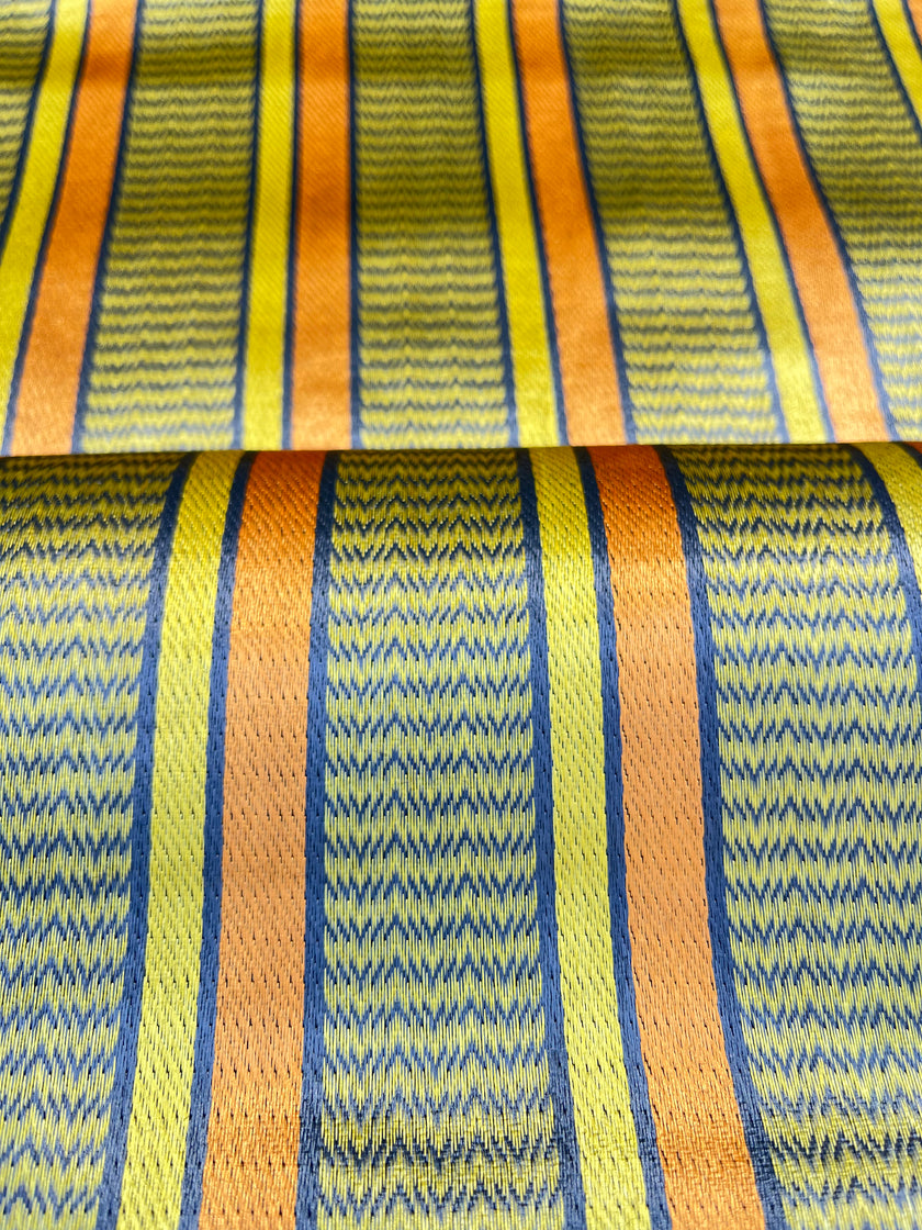 Luxueux satin de soie épais, rembourrage pour tête de lit ottoman, tissus d'intérieur pour textiles de maison : housses d'oreiller, tissus syriens traditionnels.
