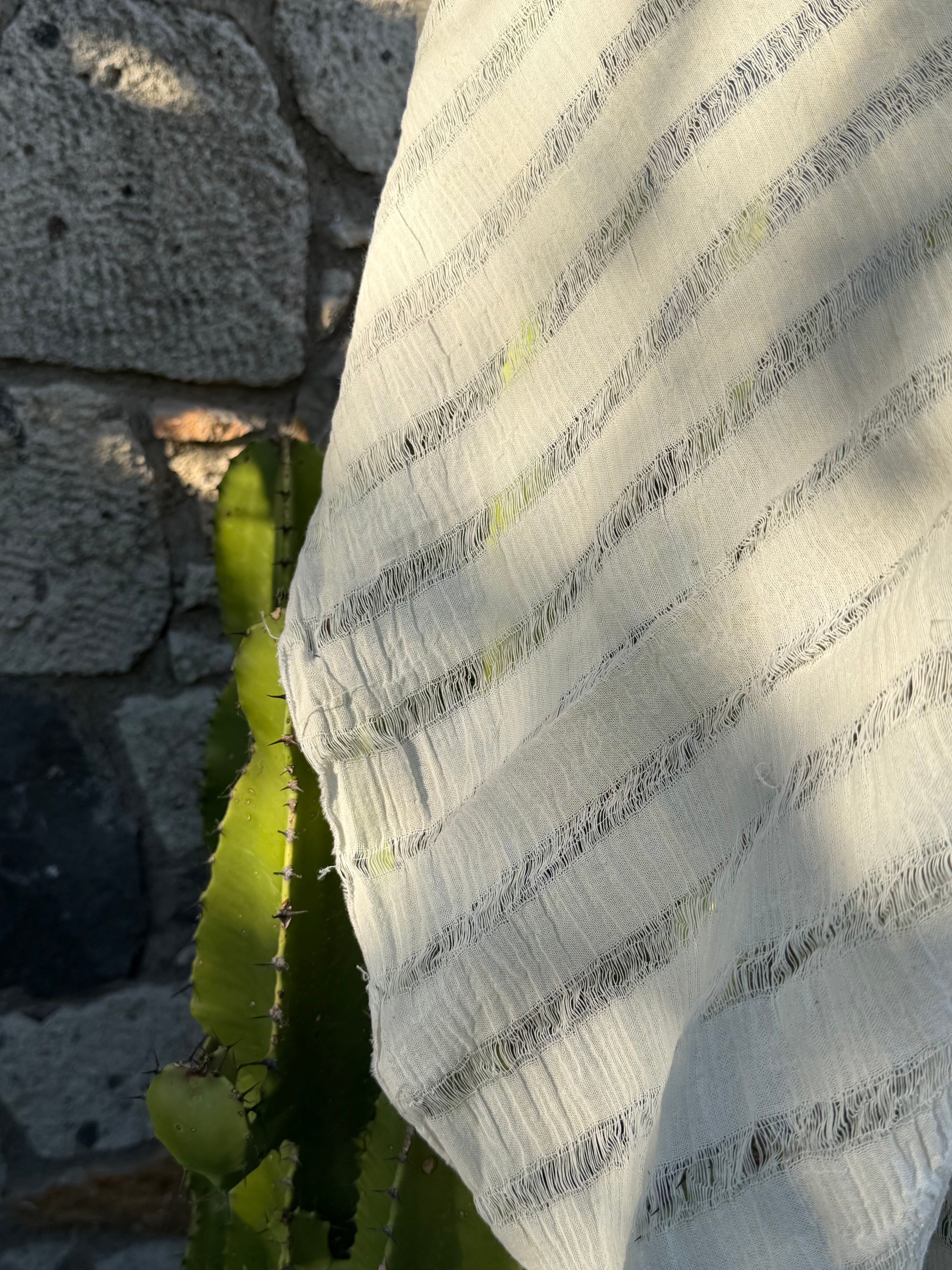 Premium Handwoven Loose Weave Crinkle Cotton Fabric | Resort Wear Textile