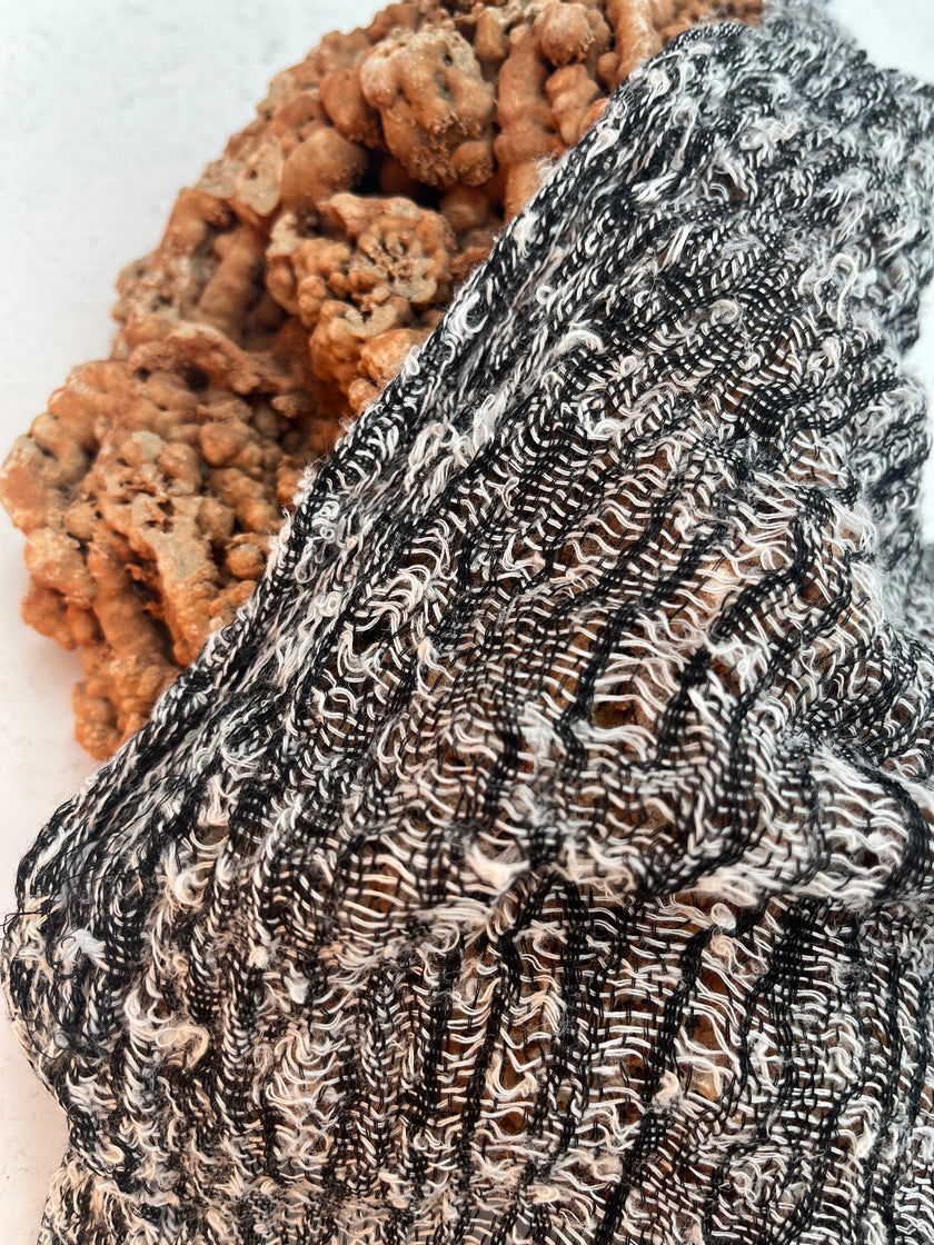 Tissus naturels uniques : mélange de lin et de coton funky, transparent et texturé | Tissus spéciaux de qualité avec texture 3D pour les créations estivales.