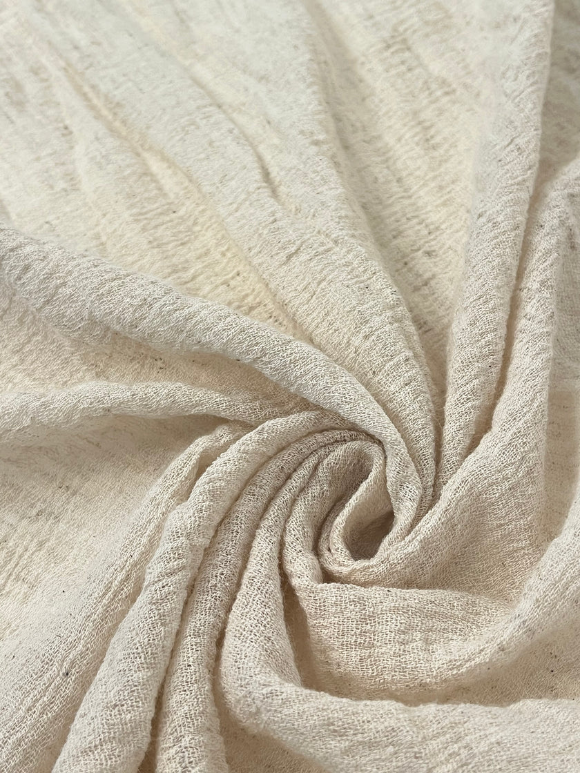 Tissu en coton biologique neutre non blanchi ivoire au mètre, tissu froissé, large largeur.
