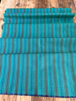 Rembourrage luxueux en soie dorée pour tête de lit ottoman, tissus d'intérieur pour textiles de maison : housses d'oreiller, motifs inspirés du kimono, motifs en filigrane.