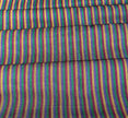 Rembourrage luxueux en soie dorée pour tête de lit ottoman, tissus d'intérieur pour textiles de maison : housses d'oreiller, motifs inspirés du kimono, motifs en filigrane.