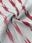 Rembourrage luxueux en soie à rayures rouges Ikat Siver pour tête de lit ottoman, tissus d'intérieur pour textiles de maison : housses d'oreiller, motifs inspirés du kimono, motifs en filigrane.